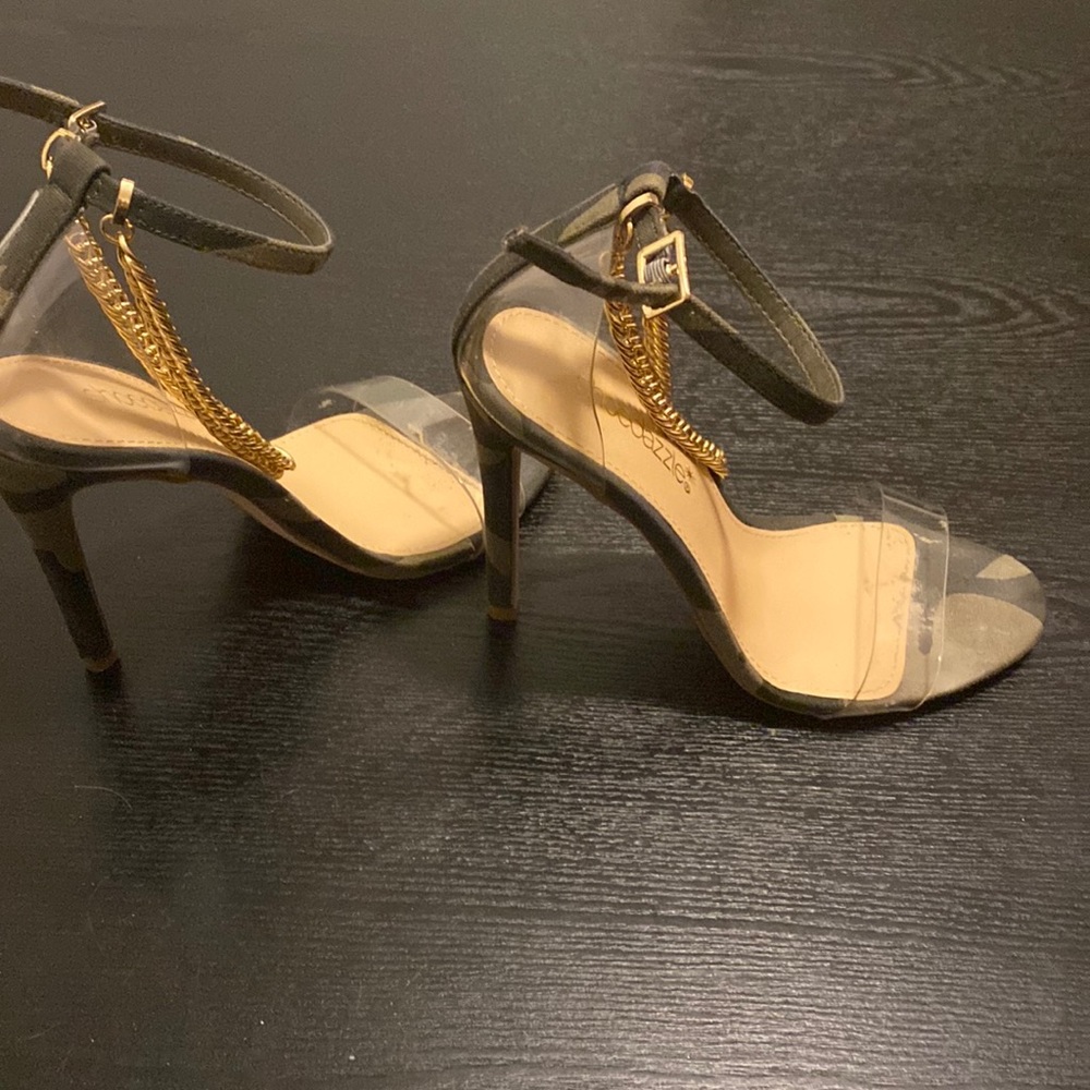 Gold Chain Camo Sandals